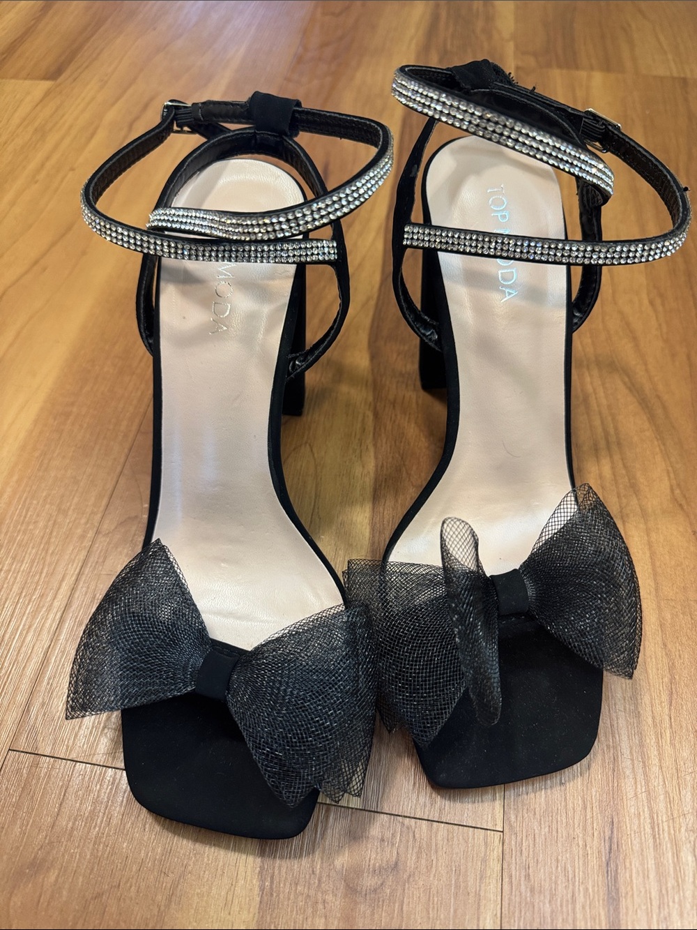 TOP MODA Black Bow Ankle-Strap Block Heel Sandals with Rhinestone Straps